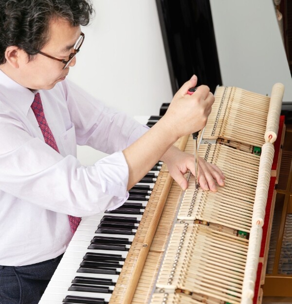 김현용 피아노조율사